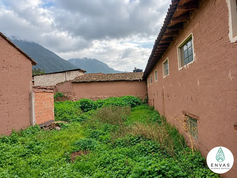 Vista de Terreno en Jiron Arica Con Sagrario · Urubamba