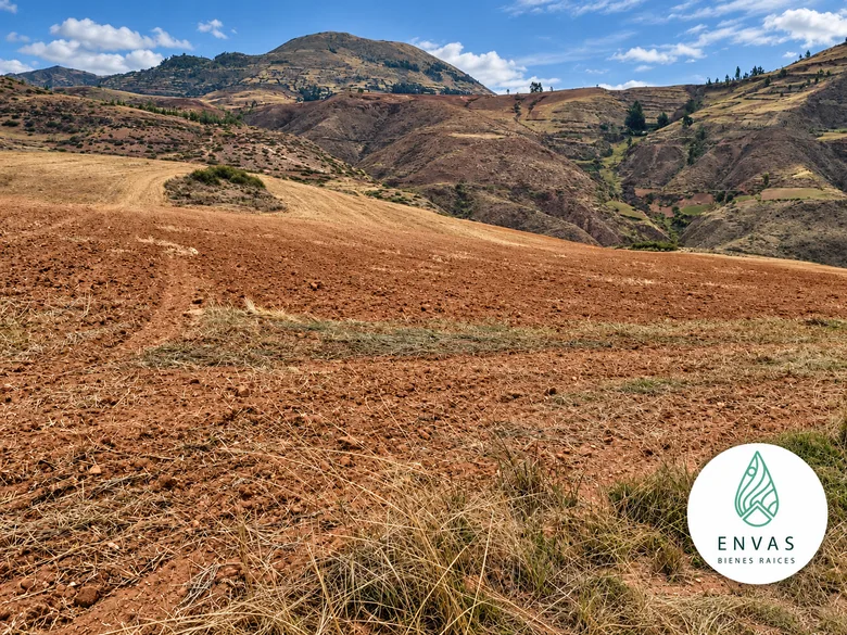 Vista de Terreno en Paucarbamba · Maras