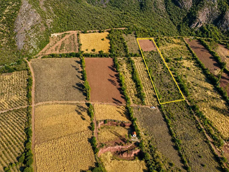 Vista de Terreno en Huycho · Huayllabamba